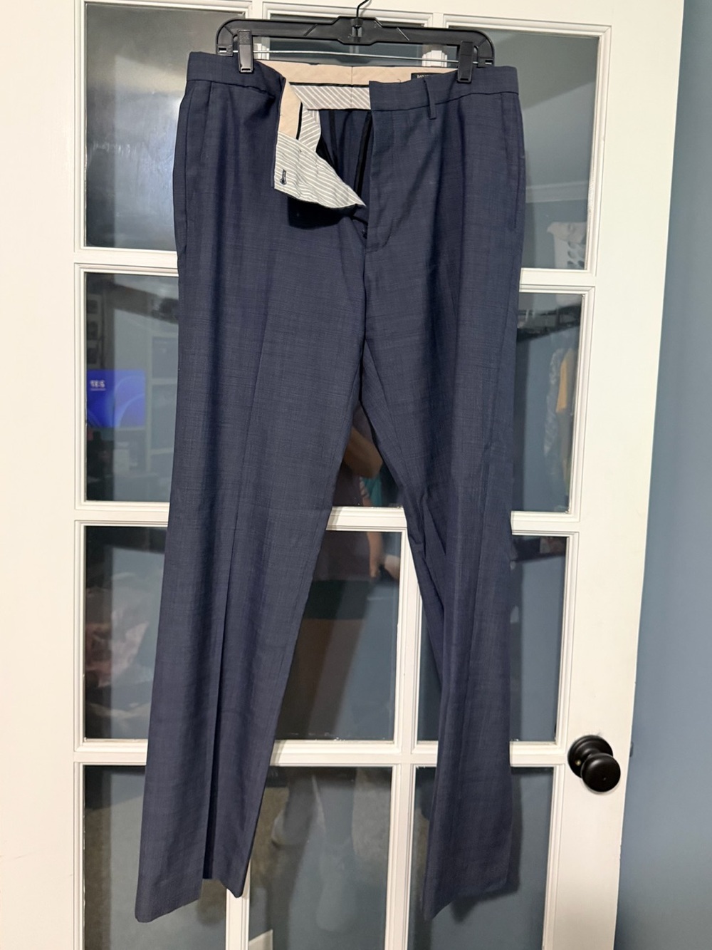 Banana Republic Men's Dress Pants in Dark Navy